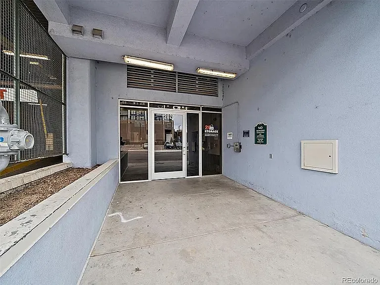 2020 Arapahoe St #1170 — Photo 18