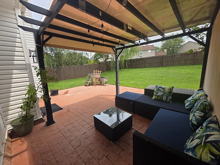 4332 Rivard Ln — Photo 17