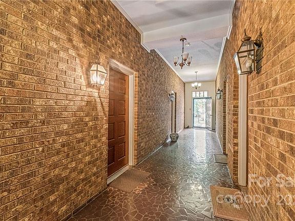 5th image of 7330 Quail Meadow Ln