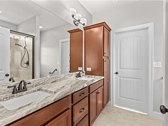 3rd image of 155 Greythorn Drive