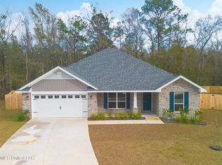 15740 Rachael Dr, Gulfport, MS 39503