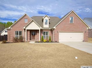 1311 Gypsy Trl SW, Hartselle, AL 35640