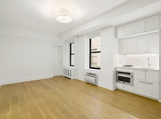 225 W 23rd St #2251F, New York, NY 10011