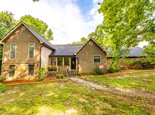 150 Chiefton Dr NE, Calhoun, GA 30701