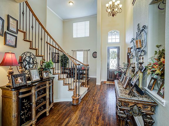 2nd image of 10220 Ponzano Ct