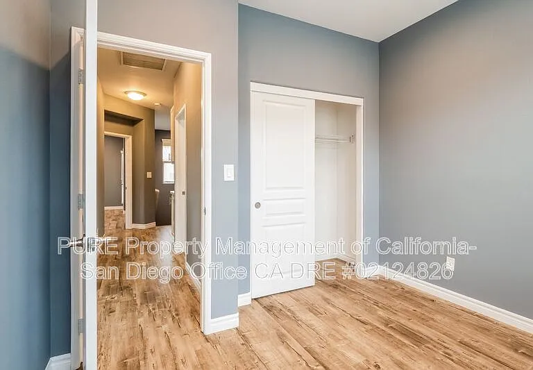 740 Mariposa Cir — Photo 16