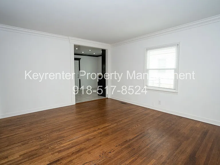 2232 S Marion Ave — Photo 9