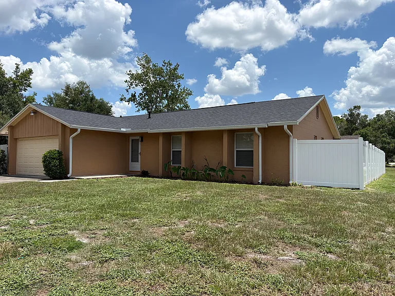 2320 Fawn Pl — Photo 1