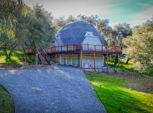 28205 Meadow Oak Ln, Escondido, CA 92026