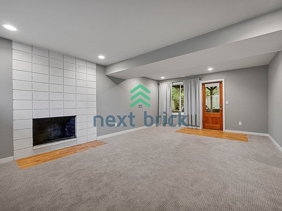 5th image of 13787 NE 77th Pl