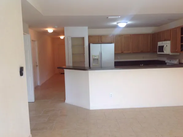 4770 Nelson Dr, Lehigh Acres, FL