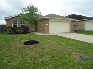 110 Mustang Stampede Dr, La Marque, TX 77568