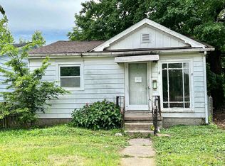 1501 Ravenswood Dr, Evansville, IN 47714