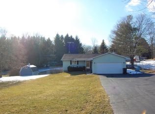 68 Smoke Rd, Valparaiso, IN 46385