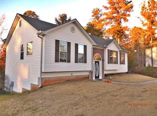 262 Natchez Cir, Winder, GA 30680