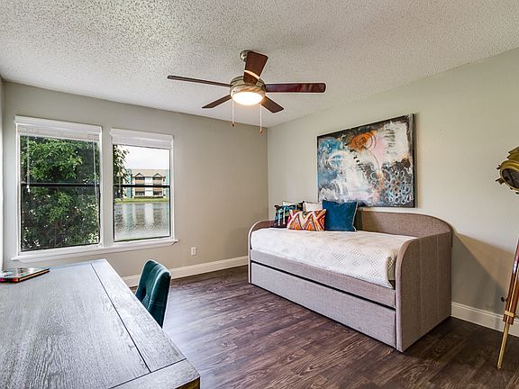 4th image of 1968 Lake Heritage Cir #20303