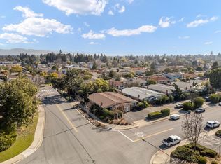 1560 Albatross Dr, Sunnyvale, CA 94087
