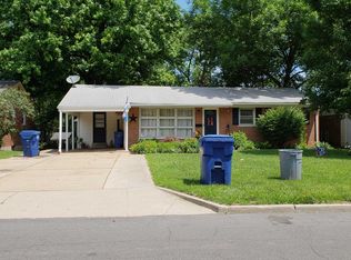 645 Derhake Rd, Florissant, MO 63033