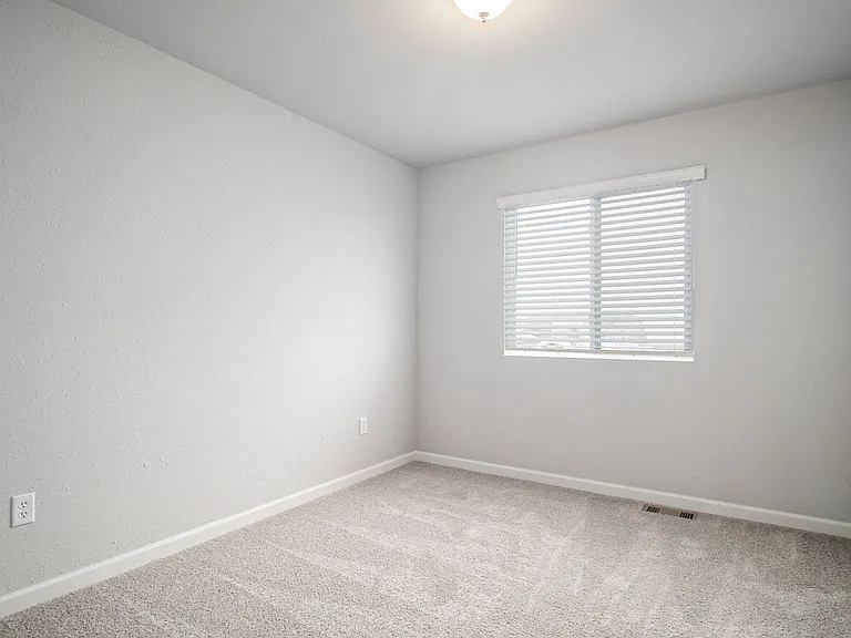 1221 Baker St — Photo 19
