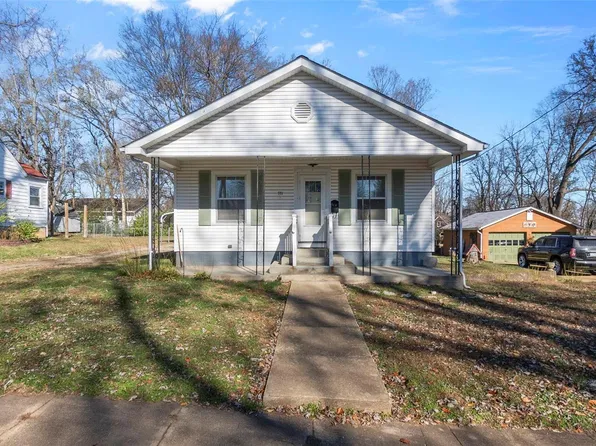 331 3rd St, Farmington, MO 63640