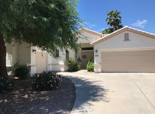 1052 S Rockwell St, Gilbert, AZ 85296