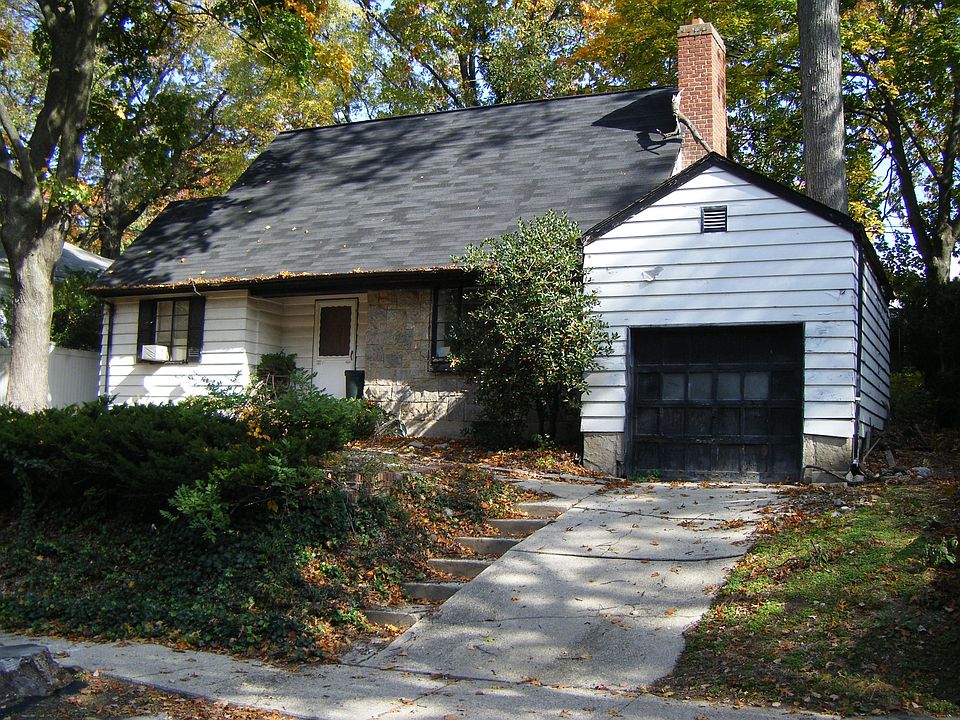 1st image of 6451 210th St