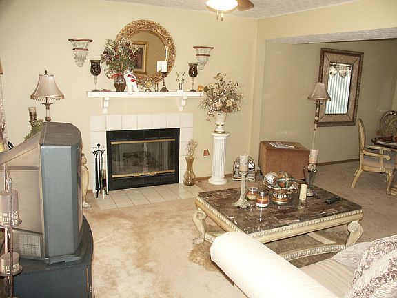 3rd image of 6778 Bennell Dr