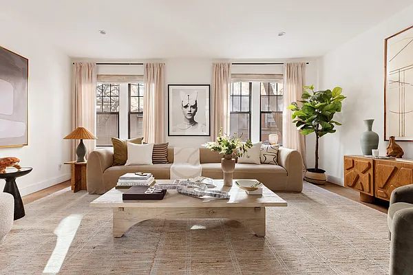 Sold by Compass | media 1