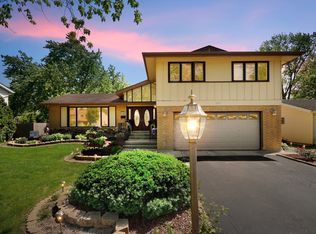 1107 187th St, Homewood, IL 60430