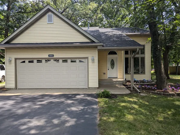 35851 Jay Dr, Wilmington, IL 60481