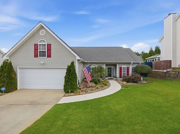 4 Catbriar Ct, Simpsonville, SC 29680
