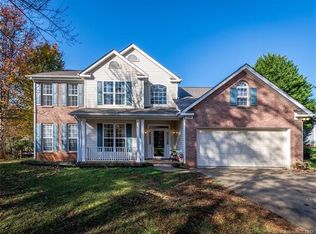 6304 Lowergate Dr, Waxhaw, NC 28173