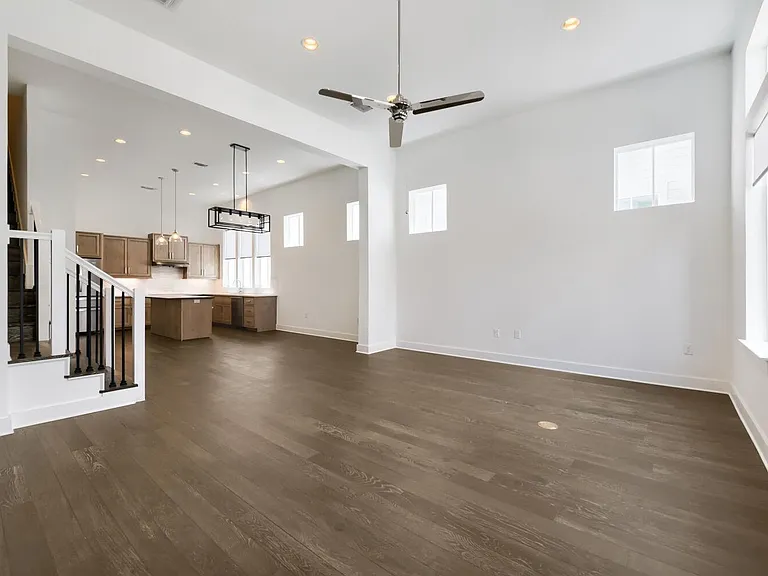 4405 Night Owl Ln — Photo 3