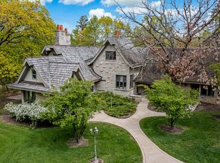 3500 Spring Rd, Oak Brook, IL 60523