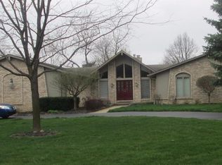 9642 Burning Tree Dr, Grand Blanc, MI 48439