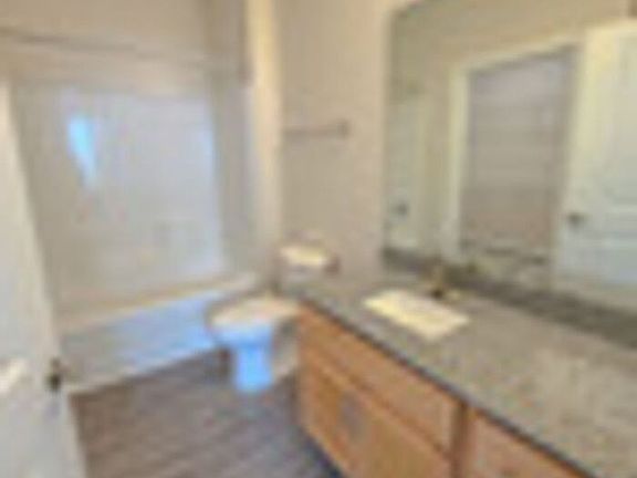 5th image of 1411 Stovall Dr #205