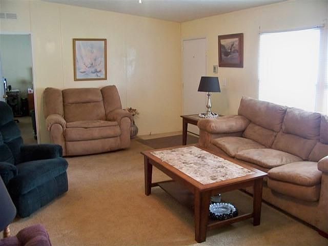 2nd image of 4693 Murray Ct