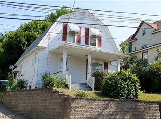 933 Idaho Ave, Akron, OH 44314