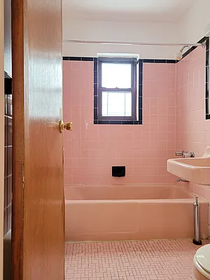 Rented by NOVELTY HOMES LLC | media 13