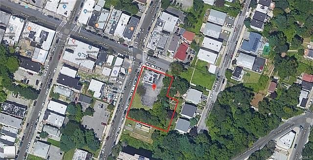 1st image of 150 Lake Ave