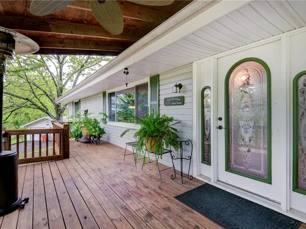 26742 Royal Point Dr, Shell Knob, MO 65747