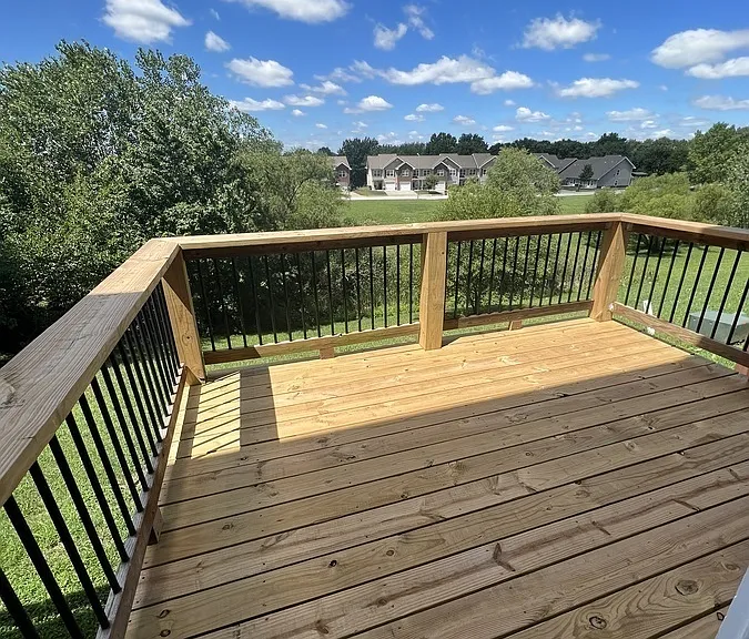 210 Mott Dr — Photo 18