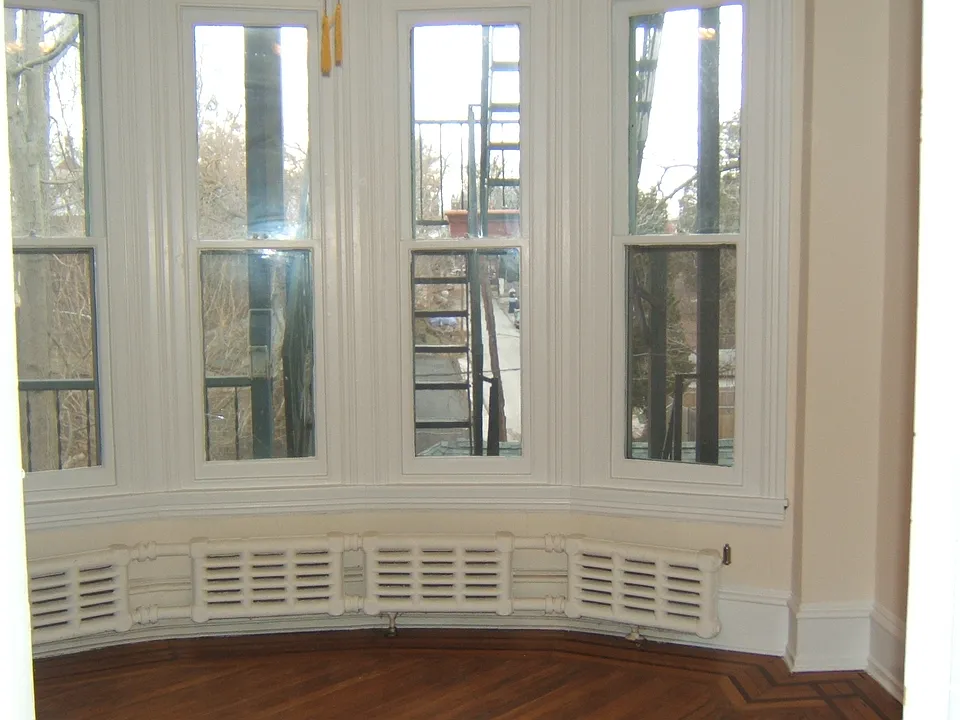 this is the entry room have seen it used as a small living room