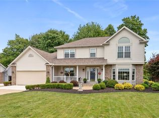 309 Longspur Rd, Highland Heights, OH 44143