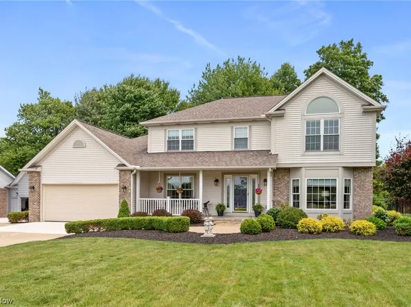 309 Longspur Rd, Highland Heights, OH 44143