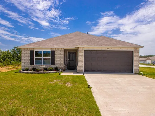 8001 White Spruce Trl, Bauxite, AR 72011