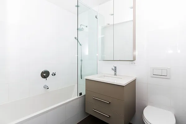 Rented by Compass | media 24