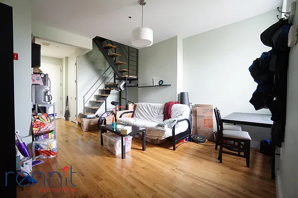 Rented by Rennit Inc. | media 16