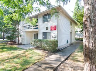 7192 SW Scholls Ferry Rd APT 3, Beaverton, OR 97008