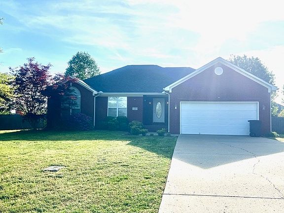 2nd image of 12 Oak Point Dr
